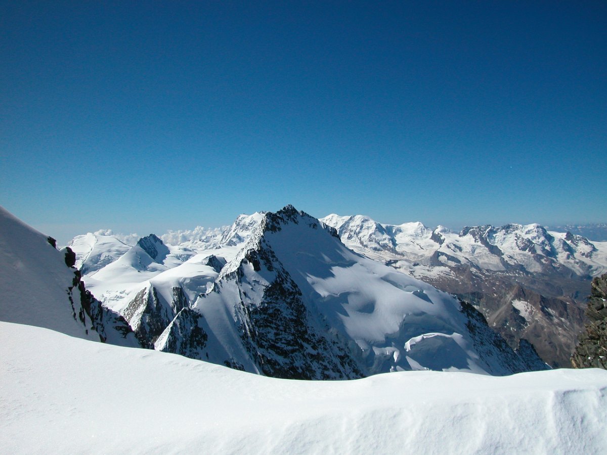 Wallis 2005 112.jpg - Das Täschhorn.